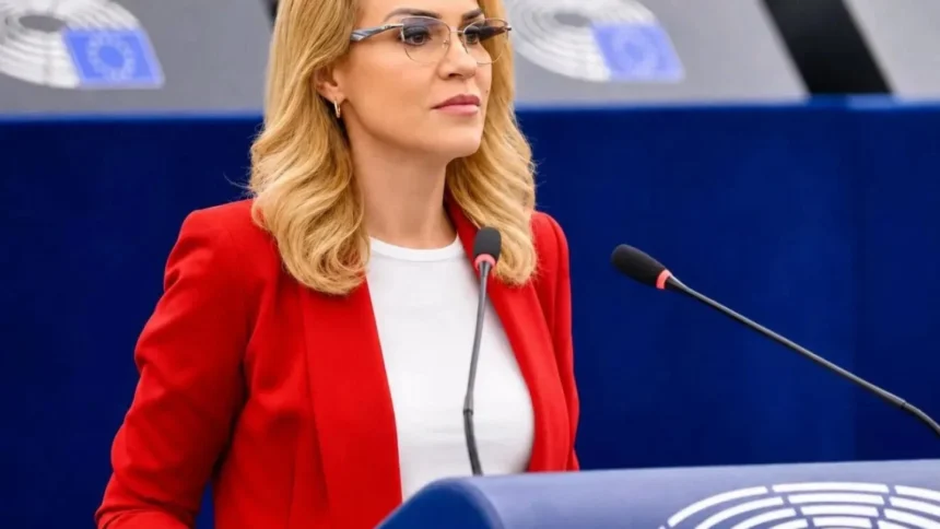 gabriela firea ataca intentia de taiere a burselor sociale in vacante este de nivelul patologicului psd ameninta ca va merge in instanta 6a89b8849553a