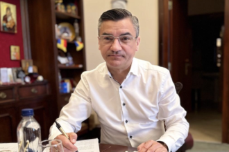 mihai chirica nou atac la seful pnl iasi latra ca nebunul la toti 6a85cfbdb3fc1