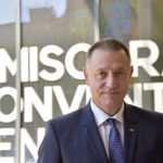 mihai fifor il ataca pe dominic fritz si cere explicatii anc privind acordarea cetateniei romane 6a83f3f6bdae9
