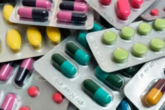 pacientii ii raspund dur lui ilie bolojan un medicament accesibil doar pe hartie nu trateaza pe nimeni ce propusese premierul 6a8746b46823e
