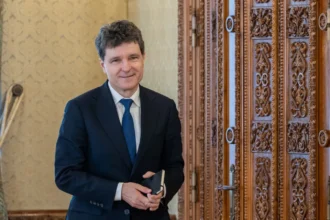 sedinta de la cotroceni pe legea salarizarii a fost amanata 6a8afbe60b381