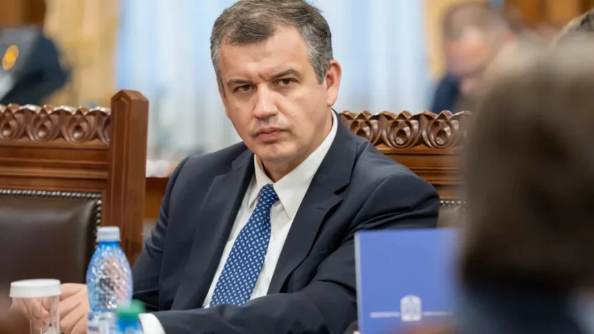 semnal de la cotroceni in plina criza politica alegerile anticipate trebuie evitate romania are nevoie de un guvern capabil sa reporneasca economia 6a8c8ee665dcc