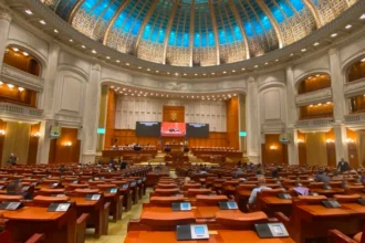 senatul si camera deputatilor convocate in sesiune extraordinara ce legi intra in dezbatere saptamana viitoare un jalon de 284 miliarde de euro din pnrr pe agenda 6a89a36c8e79e