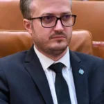 stefanita avramescu aur spune ca decizia ccr privind declaratiile de avere reprezinta o dubla masura 6a8466c4a64cb