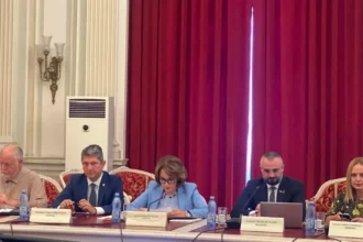 surse raspuns la secret pentru o intrebare cheie pusa in comisia de aparare m am uitat pe postarea domnului ministru acea antena tipica este acolo e un fake 6a8db643d927e