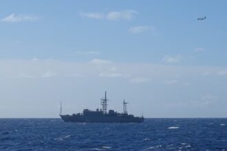 tensiune uriasa rusia a mutat o fregata cu o arma periculoasa la bord langa o insula germana 6a845b17d5ed7