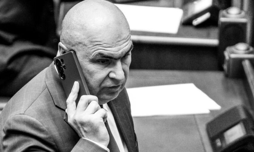 tradare nationala sefii pnl si usr de la bruxelles vor sa ne taie sute de milioane din pnrr la ordinul lui bolojan 6a8d4d2c1beba