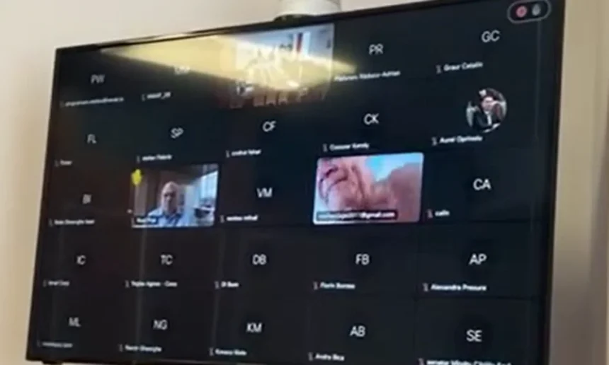 vasile blaga a aparut la bustul gol in timpul sedintei online a unei comisii parlamentare 6a8dde410343b