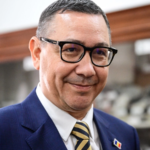 victor ponta iese la atac si critica modul in care sunt adoptate legi guvernul care stinge lumina nici daca esti chatgpt nu poti sa le faci atat de repede 6a6ef9f707519