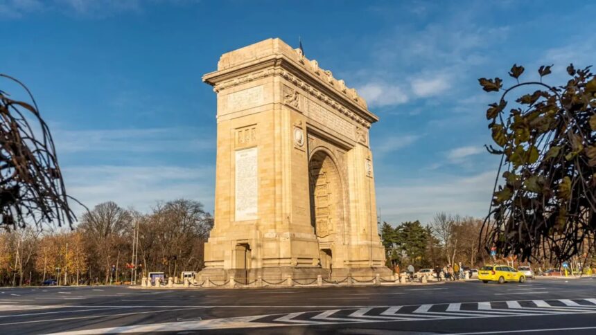 video acces gratuit la arcul de triumf pentru sarbatoritii de azi de sf maria pot admira bucurestiul de pe cladirea istorica va avea loc un recital de vioara si chitara 6a804cce2c2c1