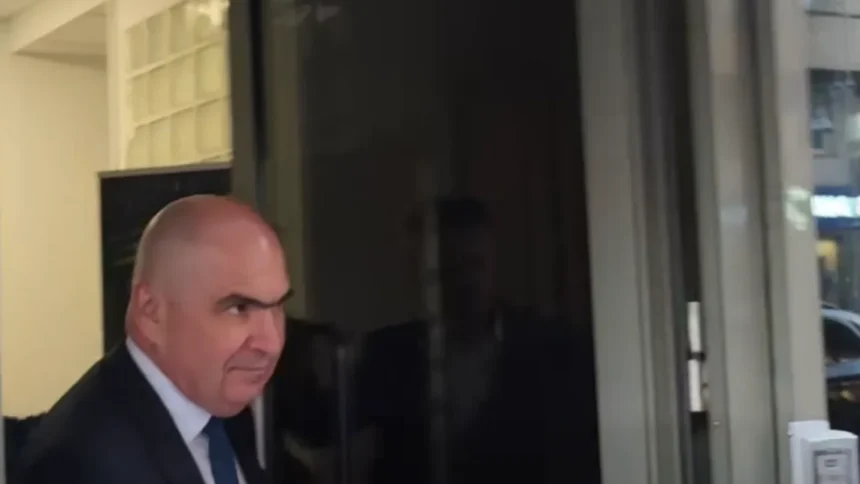 video marian ceausescu l a incuiat pe ilie bolojan banisorii nostri de la borfasi cand ii aduceti in bugetul statului 6a8a970eb07e6
