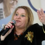 video sosoaca cere ancheta dupa ce o avocata sustine ca a fost agresata de politisti dreptul la aparare este reprimat prin practici de intimidare 6a886bb3d64d5
