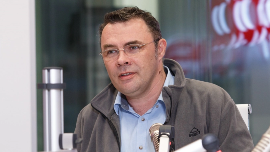 vrea tractiune pe retele moise guran il taxeaza pe radu miruta pentru comunicarea privind incidentele cu drone 6a8880b5c1f0e