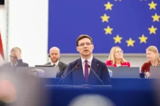 victor negrescu mobilizeaza peste 50 de europarlamentari din 13 tari pentru protejarea fondurilor ue destinate romaniei 6ad0b2b12d7a9